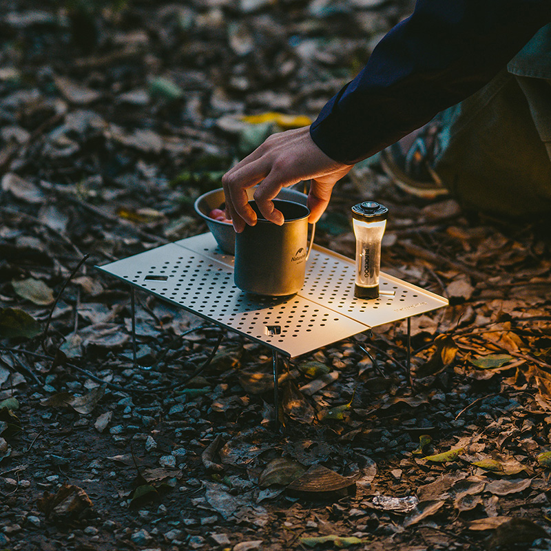 Naturehike ultraľahký skladací stolík X01 MINI - 300g - čierny